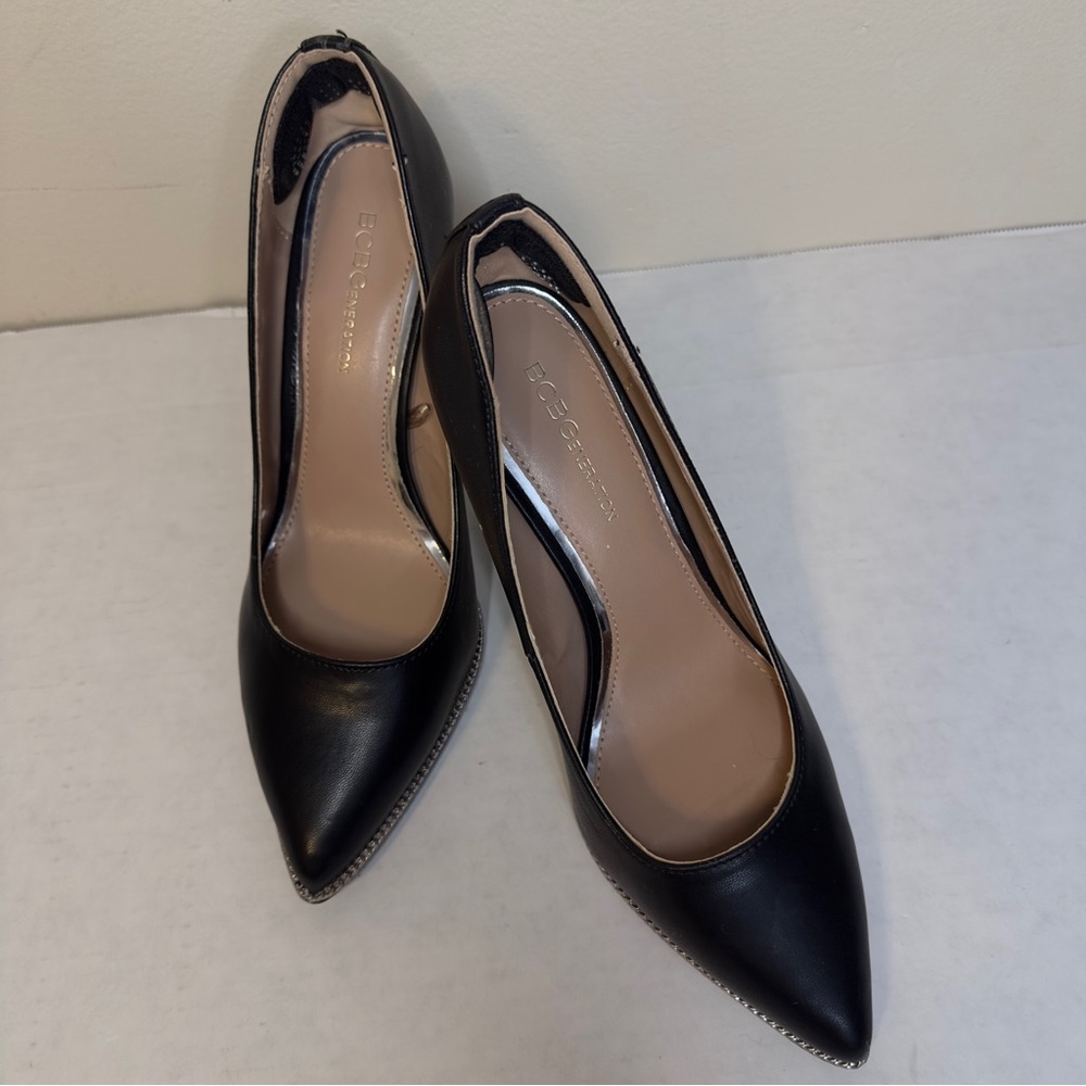 BCBGeneration‎ Harlia Black Pointed Toe Pumps Silver Chain Trim Stiletto Heels